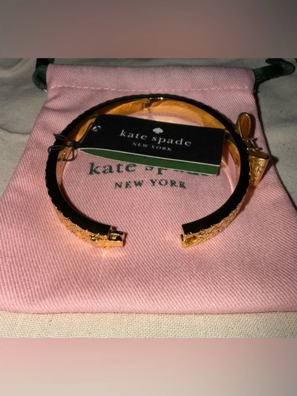 NWT KATE SPADE New York set Gold Bow Bangle Bracelet. - Picture 7 of 11
